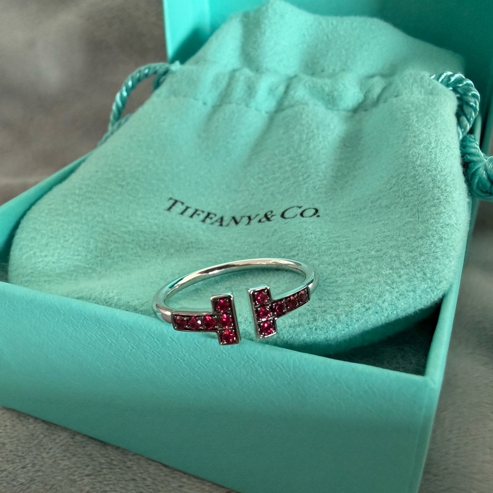 Tiffany & Co Wire T Ring in 18k white gold with rubies 6.5 size